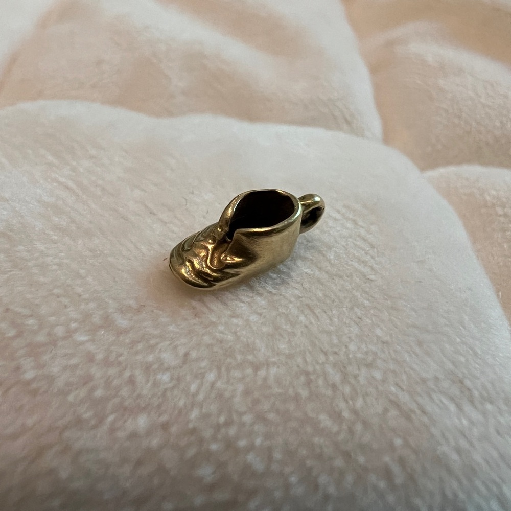 Small Vintage 14k Yellow Gold Baby Shoe Charm